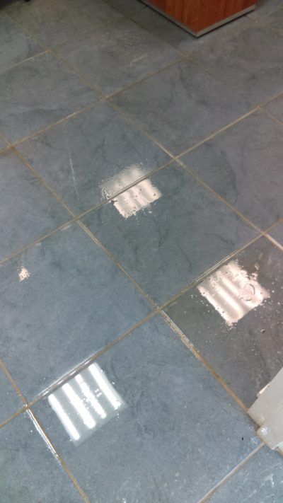 Quick Dry Tile Cleaning